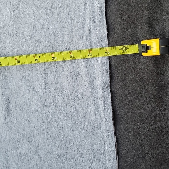 🖤 FortNite Tee - Picture 4 of 5